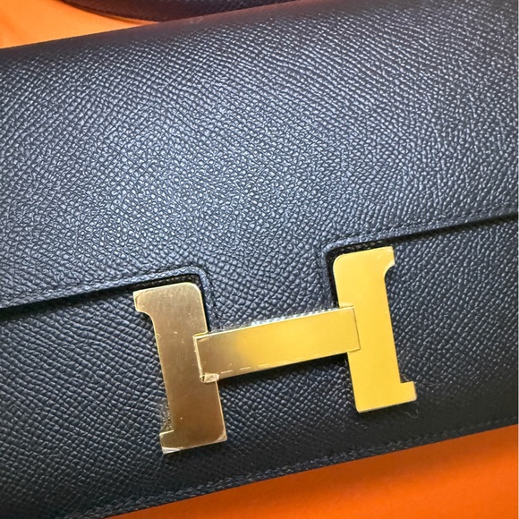 Brand New Hermes Constance Elan Purse Bag Black 
Stamp Date: 2025 - Picture 2 of 10